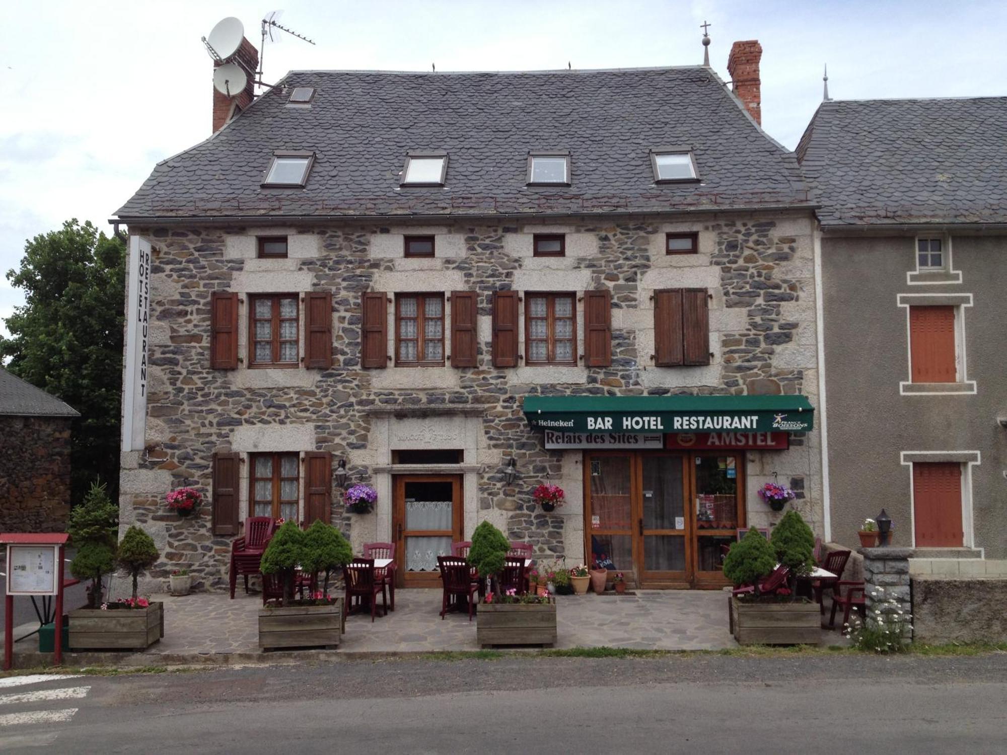Le Relais Des Sites Faverolles (Cantal) Exterior foto